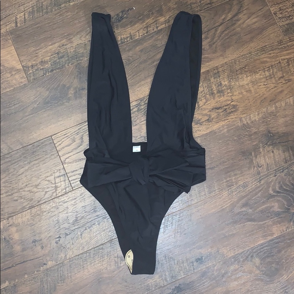 Self Tie High Leg Plunging Monokini